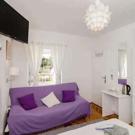 בית הארחה White Wave דוברובניק